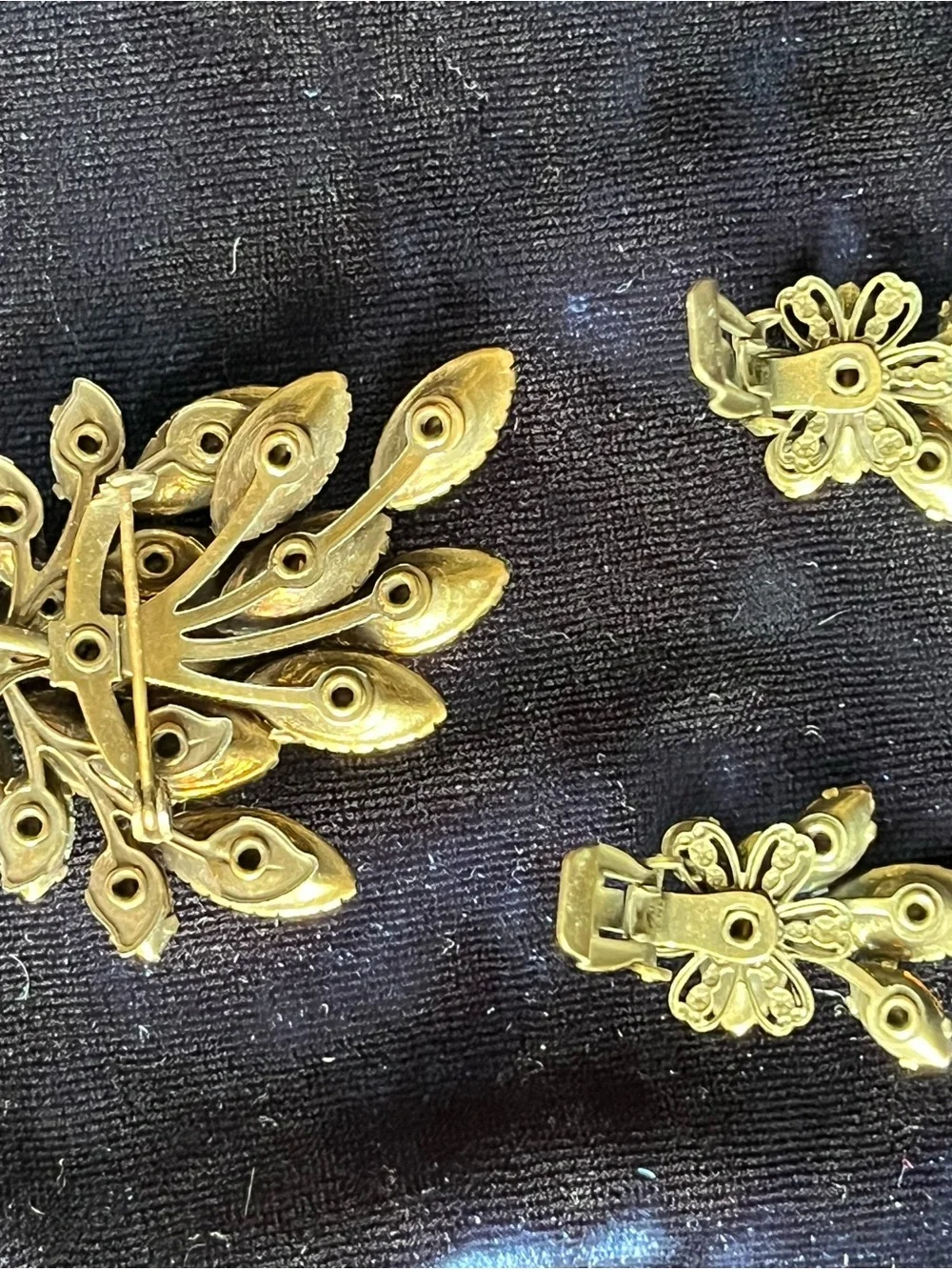 Vintage 1950s Topaz Amber Rhinestone Brooch Earring Set 1825
